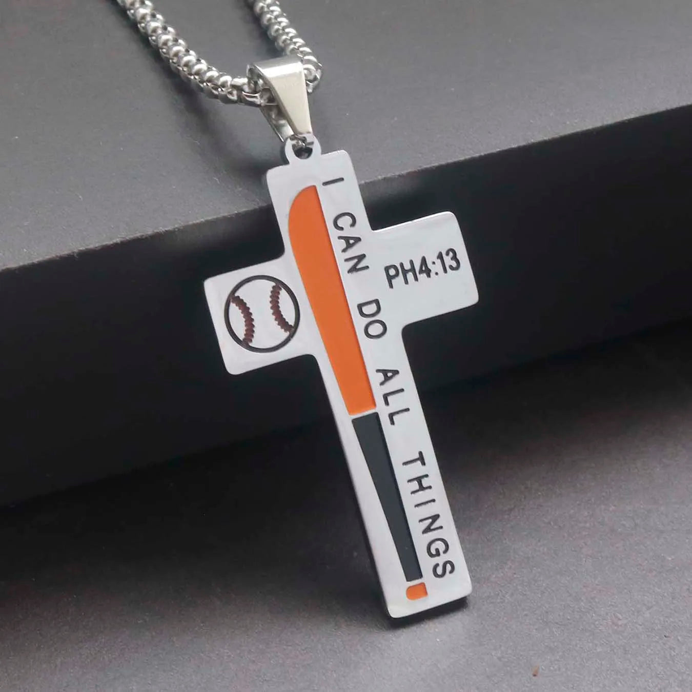 Collar de acero inoxidable minimalista espiritual para hombre con cruz de Jesús