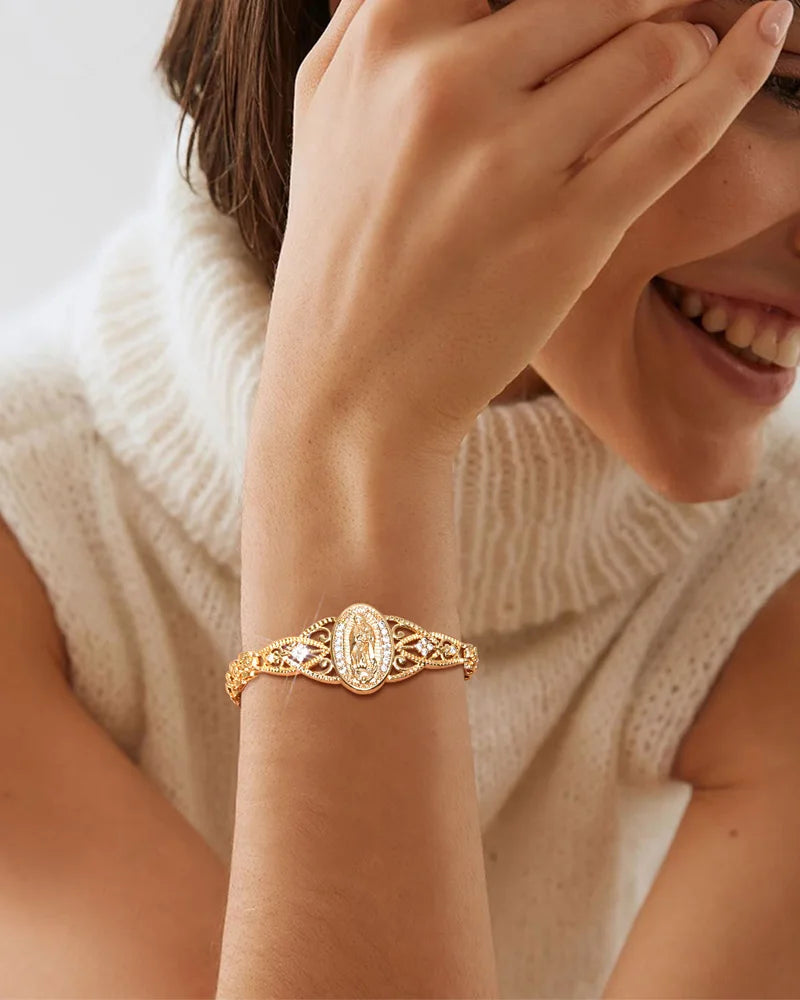 Pulsera de la Virgen de Guadalupe para mujer, brazalete católico con circonitas, ideal para bautismos, hipoalergénica y resistente al deslustre.