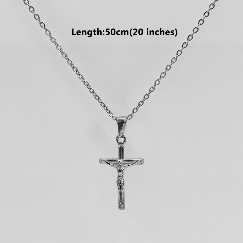Collar con colgante de cruz de Jesús en acero inoxidable chapado en oro de 18 quilates para hombre y mujer, joyería religiosa impermeable.